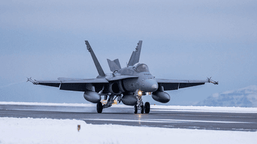 F A18 C Hornet Finnland in Island 1